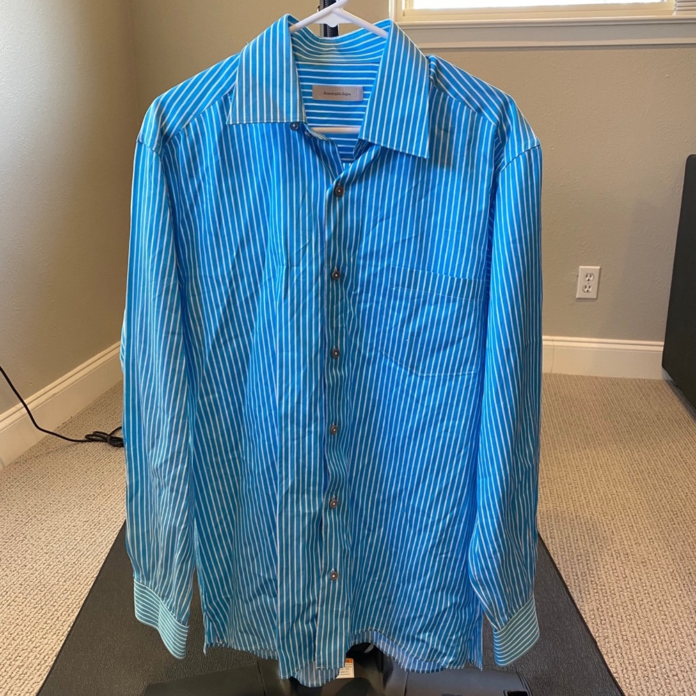 Men’s dress shirt